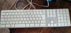 Apple純正　日本語テンキーキーボード　有線USB接続