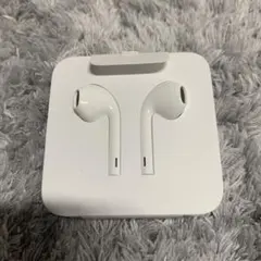 Apple イヤホン　ホワイト