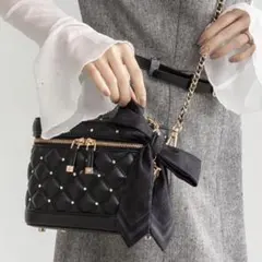 RANDA ビジューキルティング バニティバッグ