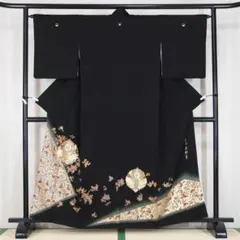 未使用【御仕立上】比翼仕立・金彩加工入り友禅黒留袖 - メルカリ