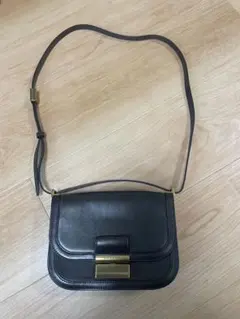 CHARLES & KEITH ショルダーバッグ