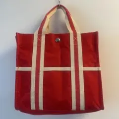 赤いミニトートバッグ スナップボタン付き