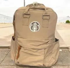 ポケットたくさん　リュックサック軽量 ユニセックス男女兼用　リュック 新品