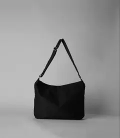 ショルダーバッグ　ナイロン　バッグ