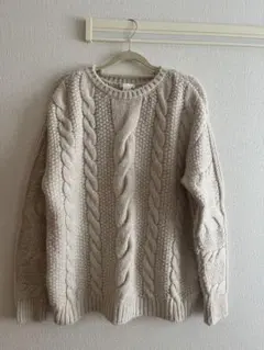 H&M ケーブルニット