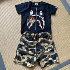 美品⭐️BAPE KIDS シャーク Tシャツ ハーフパンツ セット110正規品 美品BAPE KIDS シャークTシャツ カモフラハーフパンツ セット110cm