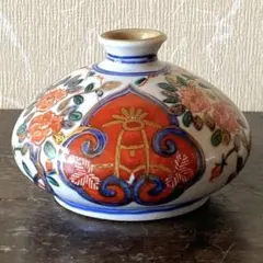 中国美術 古玩 成化年製 青花 花鳥蝶々紋樣 茶器 茶道具 古道具 中国美術 古玩 成化年製 青花 花鳥蝶々紋樣茶器 ぐい呑み 茶道具