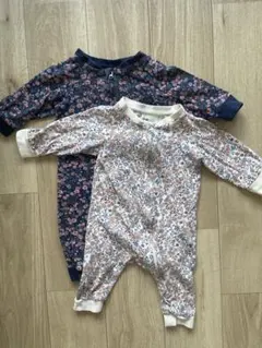 花柄ロンパース2着セット　2m-4m