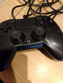 PS4/PS3/PC用有線コントローラー