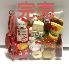 ガチャ詰めポーチ　白猫　つめつめタイプ　赤