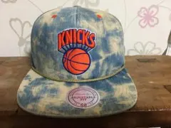 Mitchell & Ness KNICKS キャップ ヴィンテージ 加工のサムネイル