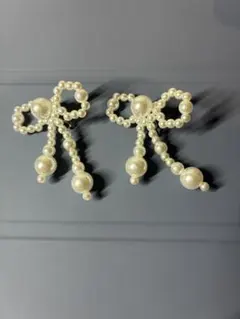 【未使用】パール風リボンデザインピアス