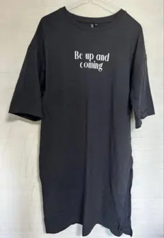 ダークグレーロゴ入りシャツワンピースカットソー 夏半袖ロングワンピースM