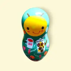 カレルチャペック　クリスマス缶のサムネイル