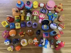 アンパンマン　ガチャガチャ　カプセルトイ　まとめ売り　　44個