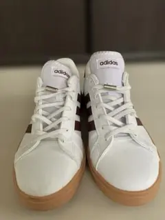 メンズadidas ホワイト/ブラウン スニーカー