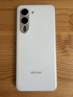 arrows Alpha ホワイト 512GB - メルカリ