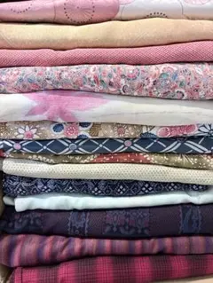 14着 正絹 リメイク ハンドメイド 古布 レトロ まとめ売り ウールのサムネイル