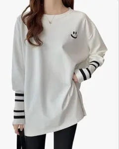 お洒落なデザイン❤️ newNE レディース 長袖 ロンT スマイル ホワイト L
