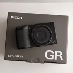 RICOH GR デジカメ ほぼ新品 4934 - メルカリ
