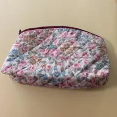 ハンドメイド　花柄ファスナー付きポーチ ピンク系