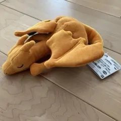 ポケットモンスター リザードンぬいぐるみのサムネイル