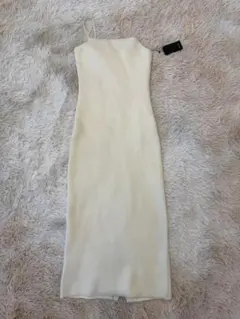 anuans カシミヤ白キャミワンピース