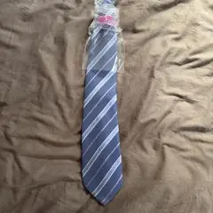 LAMPOネイビー ストライプ ネクタイ