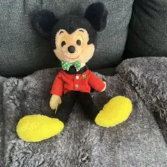 眉毛があるミッキーマウス ぬいぐるみ 赤いジャケット
