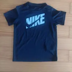 男の子　NIKE DRI-FIT Tシャツ ブラック 130〜140cm
