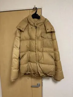 MONCLER キャメル色　ダウンジャケット フード付き