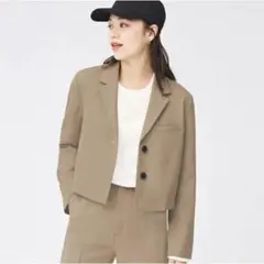 GU テーラードクロップドジャケット