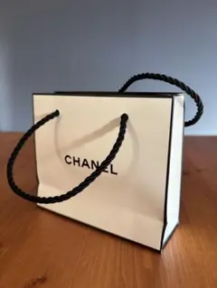 CHANEL ショップバッグ　小