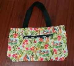 LeSportsacハワイ限定柄リバーシブルトートバッグ