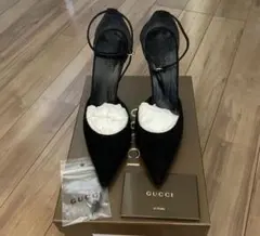GUCCI ブラック スエード ハイヒール