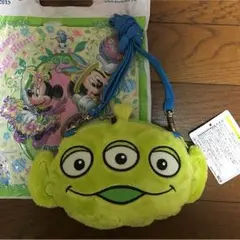 リトルグリーンメンぬいぐるみパスケース