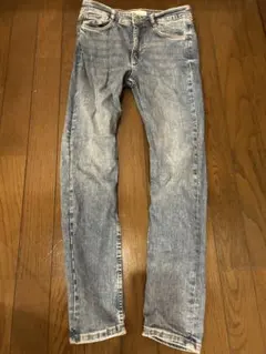ZARA スキニーデニム