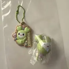 TWICE LOVELYS×SANRIO 1万円特典トレカ ジョンヨン - メルカリ