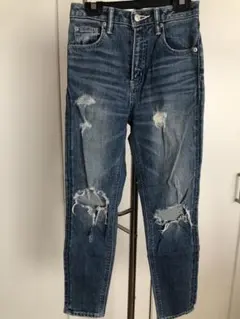 SLY JEANS ダメージスキニージーンズ　美品
