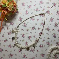 新品・未使用品のパールとチャーム付きネックレス《 Σ 1 名様限定です！！》
