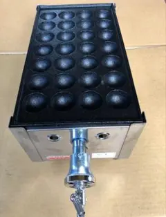 ②【良品】 IKK 業務用 たこ焼き器 154S プロパン 15穴×4連 鉄鋳物