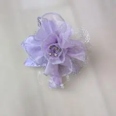 薄紫 花モチーフ コサージュ