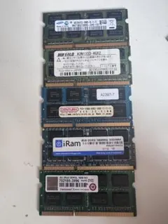 メモリー4GB PC3L-12800×10枚 8500×2枚 - メルカリ