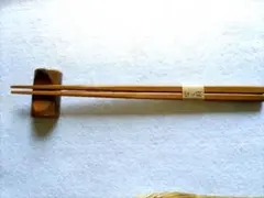 値下げ!! 木製　箸と箸置きセット 梨の木と桜の木 ハンドメイド