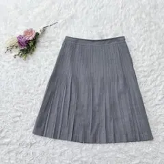 美品✻23区 ひざ丈プリーツスカート シンプル オフィス グレー 無地 秋冬40