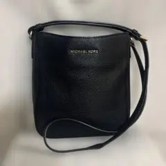 MICHAEL KORS ブラックレザーショルダーバッグ