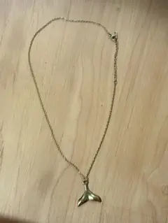 人形ゴールド ネックレス