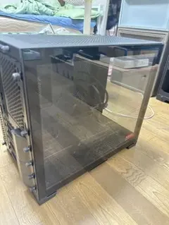 SOEYI CH2+ ピラーレス 水槽型 PCケース 黒 ファン5基（ARGB） SOEYI CH2+ ピラーレス 水槽型 PCケース 黒 ファン5基（ARGB） - メルカリ