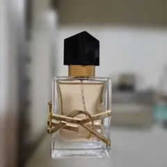 イブサンローラン　リブレオーデトワレ 香水30ml