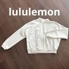 lululemon 新品未使用タグなしブルゾンのサムネイル